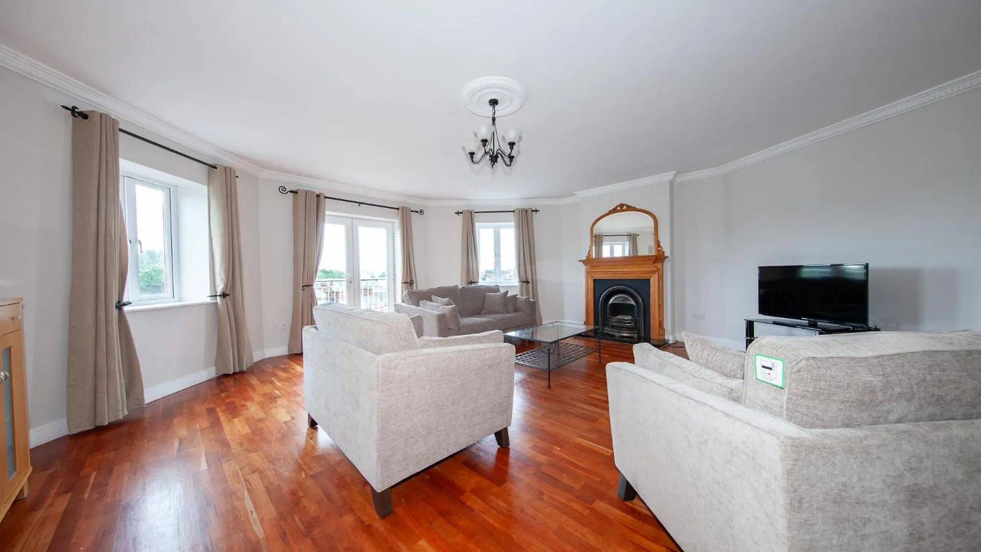 דבלין Spacious 2 Bedroom Property Close To City Centre אירלנד