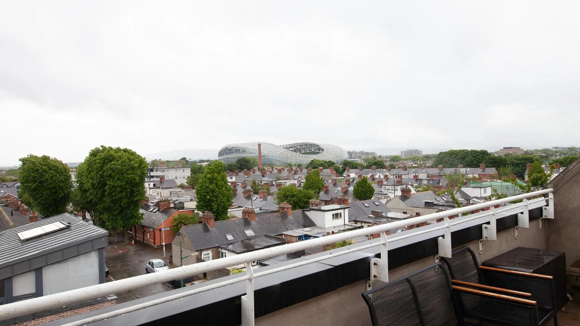 Spacious 2 Bedroom Property Close To City Centre 더블린 아파트
